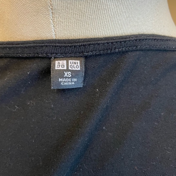 Uniqlo black sleeveless stretchy v-neck long jumpsuit pockets women’s size XS - Picture 4 of 4